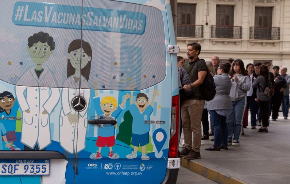 Más de 400 mil personas ya se vacunaron contra la gripe en Uruguay